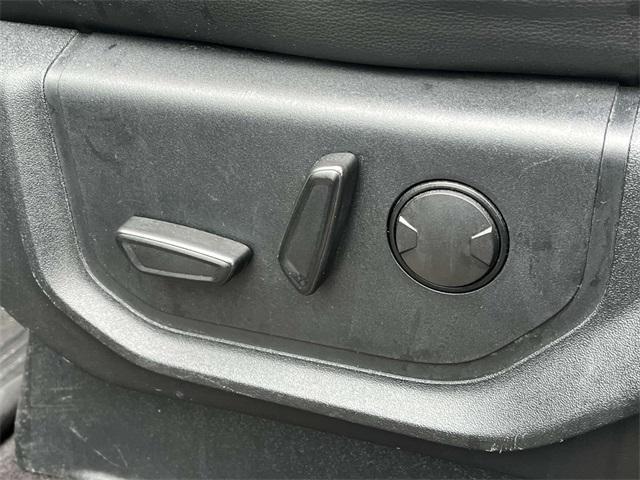 used 2019 Ford F-150 car, priced at $30,000