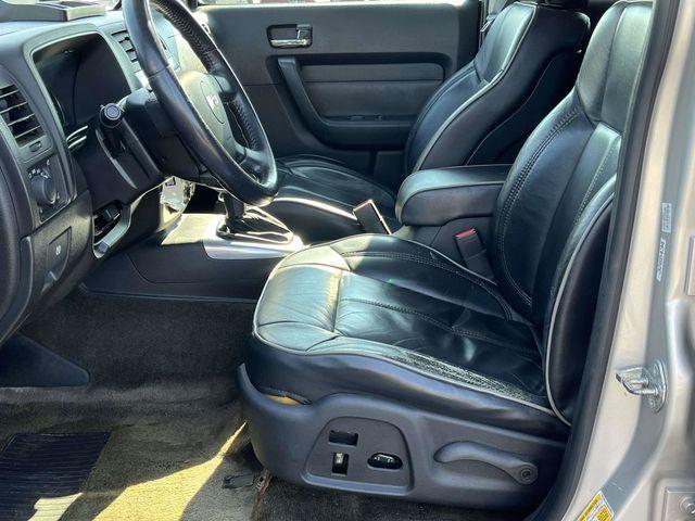 used 2006 Hummer H3 car, priced at $10,500