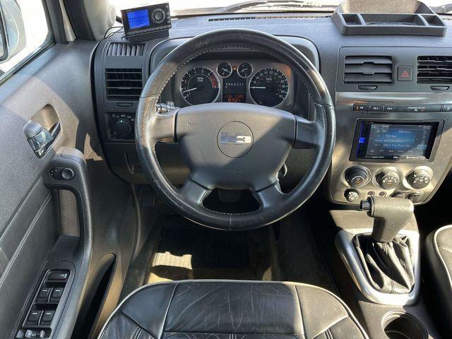 used 2006 Hummer H3 car, priced at $10,500