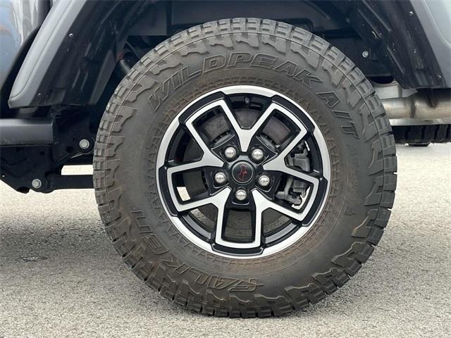 used 2024 Jeep Gladiator car, priced at $44,000