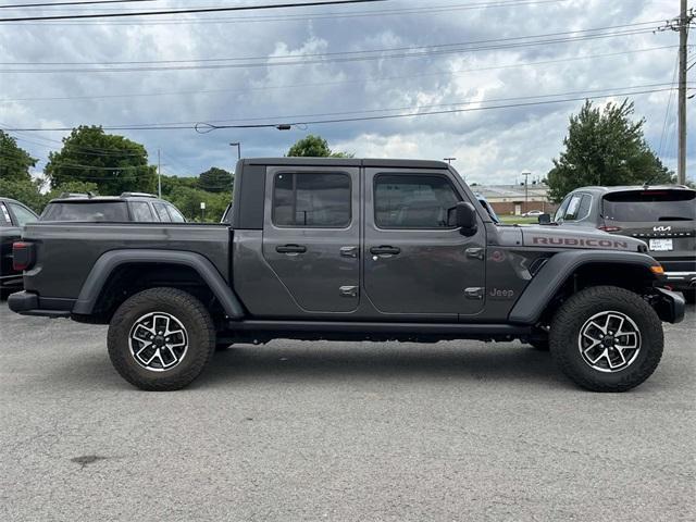 used 2024 Jeep Gladiator car, priced at $44,000