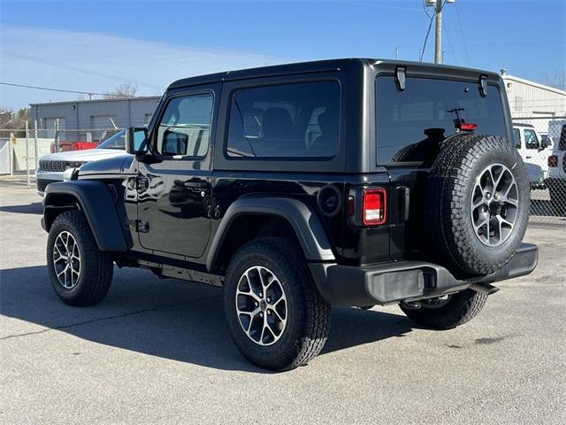 new 2025 Jeep Wrangler car, priced at $35,573