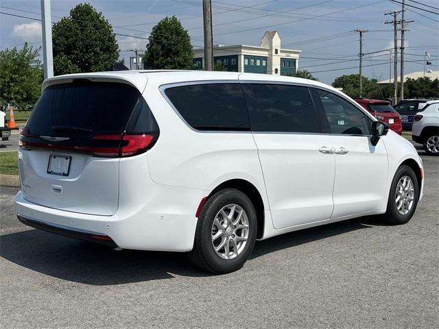 new 2025 Chrysler Pacifica car, priced at $42,532