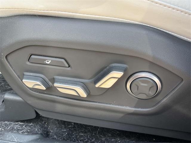 used 2024 Hyundai Santa Fe car, priced at $38,000