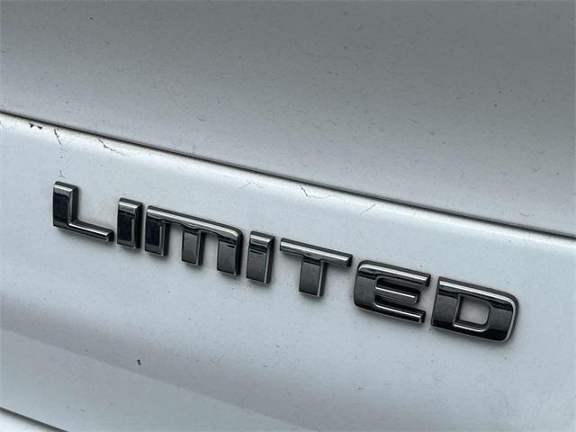 used 2023 Jeep Grand Cherokee L car, priced at $29,000
