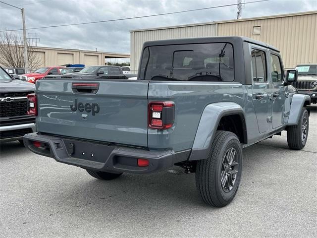new 2025 Jeep Gladiator car, priced at $48,845