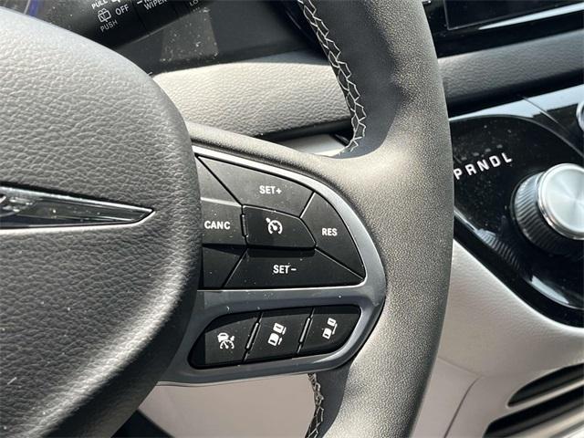 used 2024 Chrysler Pacifica car, priced at $33,000