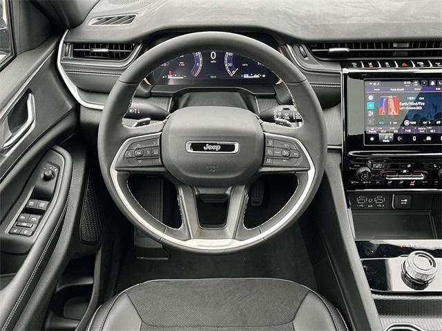 new 2024 Jeep Grand Cherokee L car, priced at $46,734