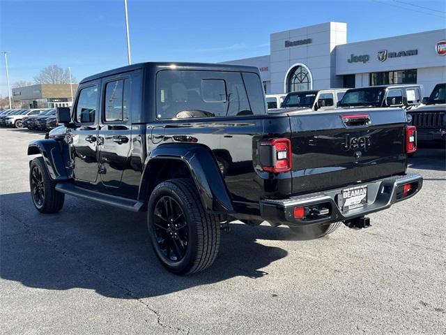 used 2022 Jeep Gladiator car, priced at $35,000