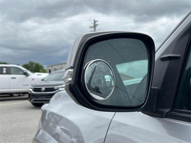 used 2016 Toyota Tacoma car, priced at $27,500