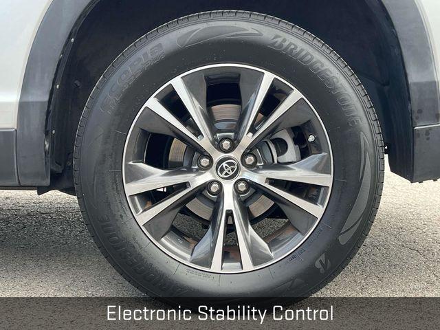 used 2019 Toyota Highlander car, priced at $18,000