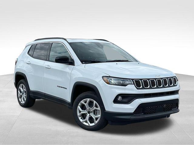 new 2025 Jeep Compass car, priced at $32,000