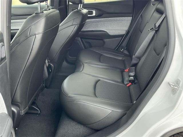 new 2025 Jeep Compass car, priced at $32,300