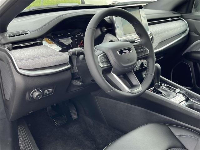 new 2025 Jeep Compass car, priced at $32,300