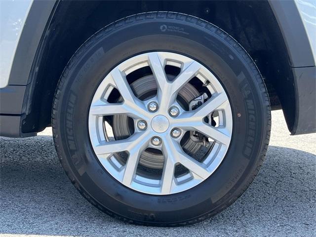 used 2023 Jeep Grand Cherokee L car, priced at $29,500