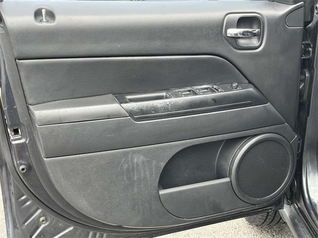 used 2015 Jeep Patriot car, priced at $5,500