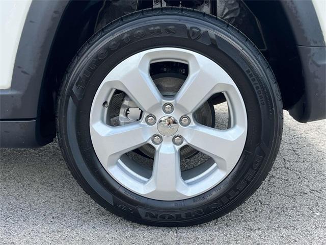 used 2020 Jeep Compass car, priced at $18,289