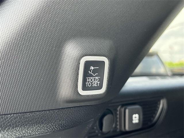 new 2025 Jeep Grand Cherokee car, priced at $38,746