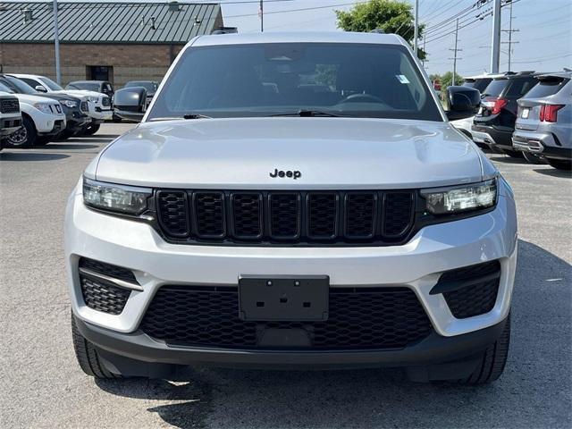 used 2023 Jeep Grand Cherokee car, priced at $29,500