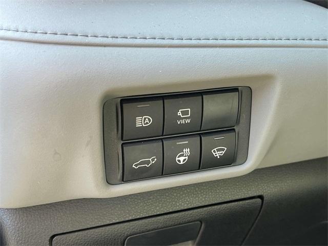 used 2021 Toyota Highlander car, priced at $37,000
