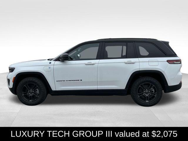 new 2024 Jeep Grand Cherokee 4xe car, priced at $59,367