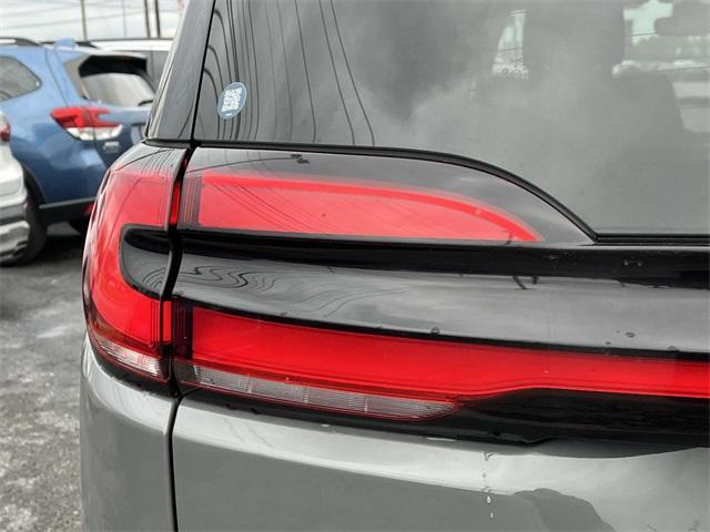 used 2022 Chrysler Pacifica car, priced at $24,300