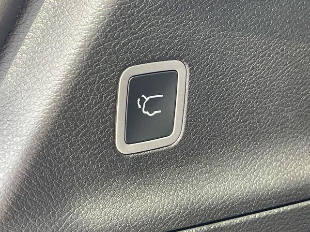 new 2026 Chrysler Voyager car, priced at $42,215