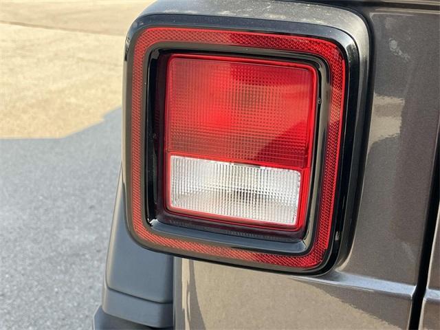 used 2021 Jeep Wrangler Unlimited car, priced at $38,063