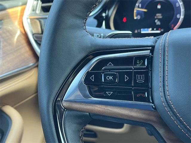 new 2025 Jeep Grand Cherokee car, priced at $66,140