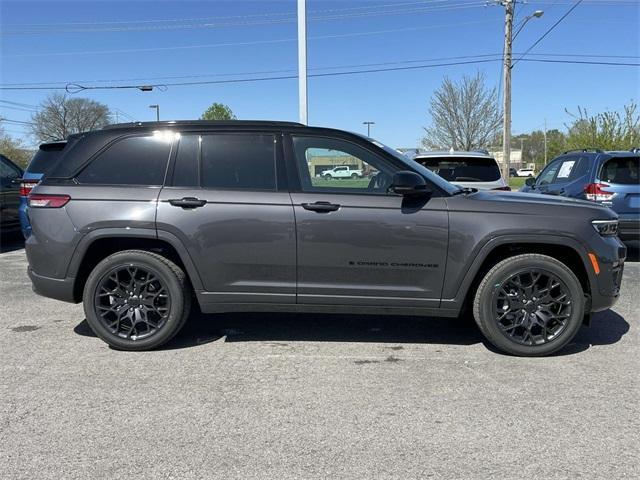 new 2025 Jeep Grand Cherokee car, priced at $66,140