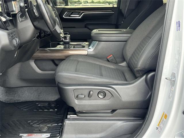 used 2022 Chevrolet Silverado 1500 car, priced at $43,697