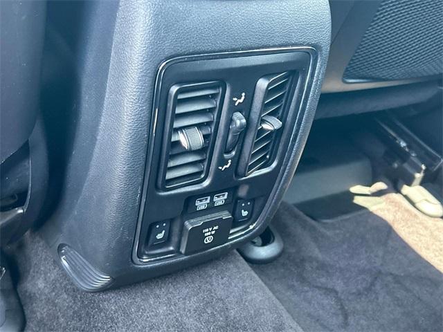 used 2018 Jeep Grand Cherokee car, priced at $16,500