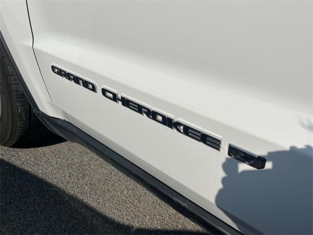 used 2022 Jeep Grand Cherokee WK car, priced at $26,301