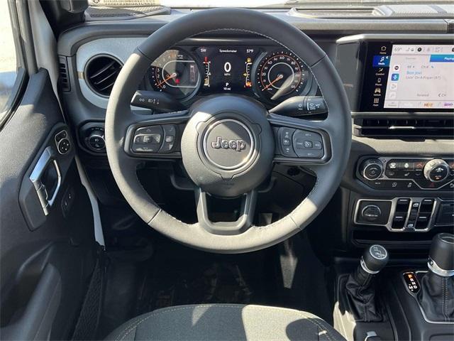 new 2025 Jeep Gladiator car, priced at $47,123