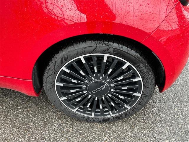 new 2024 FIAT 500e car, priced at $30,500