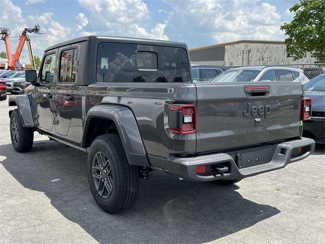 new 2025 Jeep Gladiator car, priced at $48,623