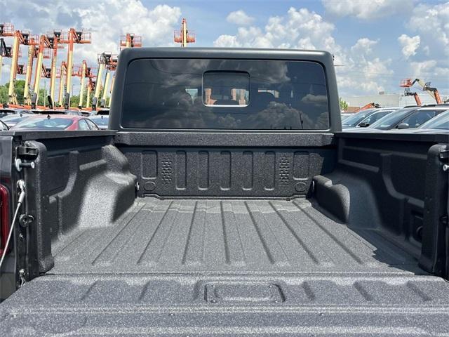 new 2025 Jeep Gladiator car, priced at $48,623