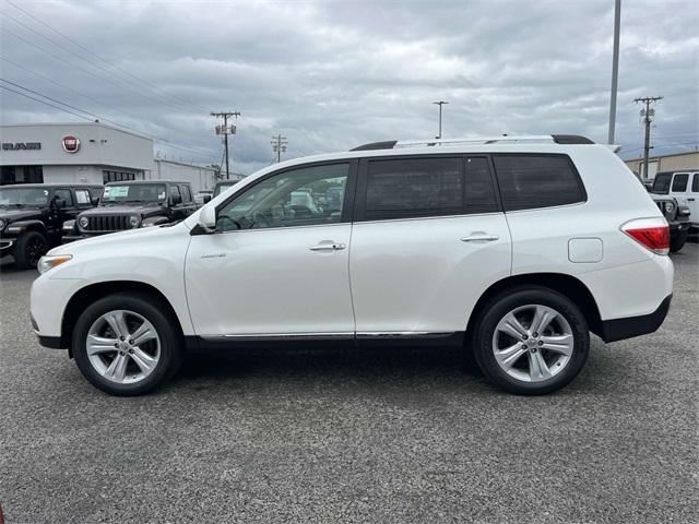 used 2011 Toyota Highlander car, priced at $12,000