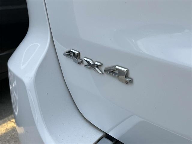 used 2017 Jeep Grand Cherokee car, priced at $17,000
