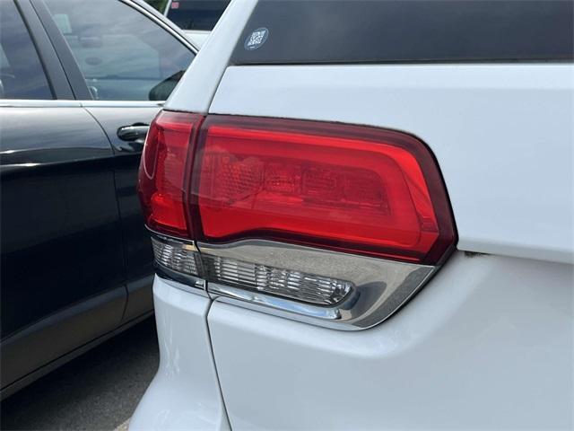 used 2017 Jeep Grand Cherokee car, priced at $17,000