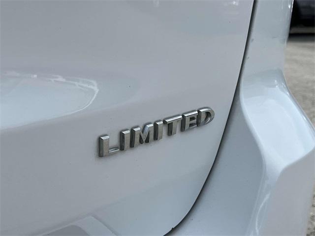 used 2017 Jeep Grand Cherokee car, priced at $17,000