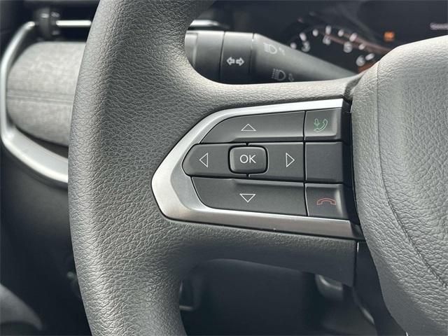 new 2025 Jeep Compass car, priced at $25,000