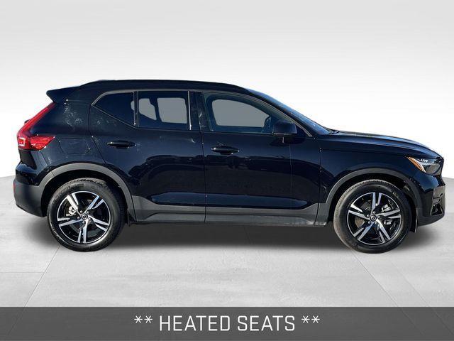 used 2024 Volvo XC40 car, priced at $26,800