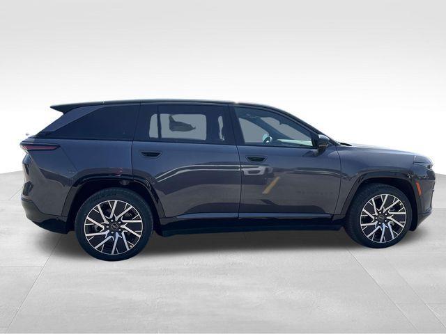 new 2025 Jeep Wagoneer S car, priced at $45,337