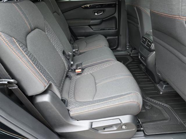 new 2025 Honda Pilot car, priced at $44,480