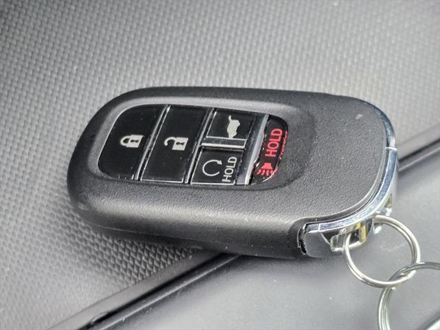 new 2025 Honda Pilot car, priced at $44,480