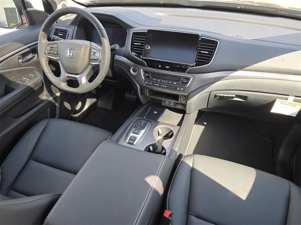 new 2025 Honda Ridgeline car, priced at $44,430