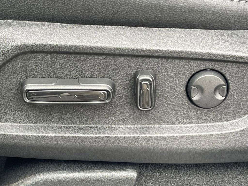 new 2025 Honda Pilot car, priced at $53,750