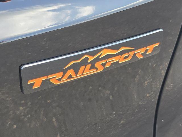 new 2026 Honda CR-V Hybrid car, priced at $40,195