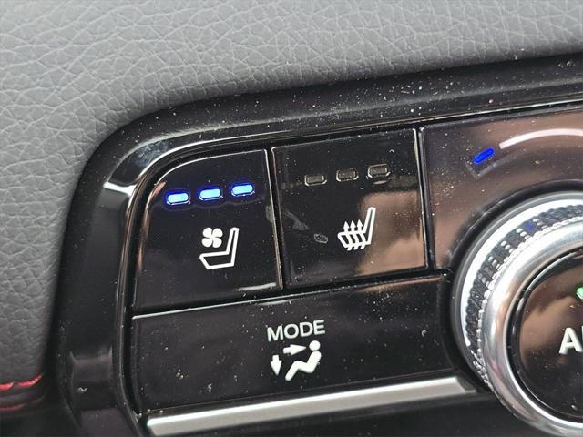 new 2025 Honda Pilot car, priced at $56,030